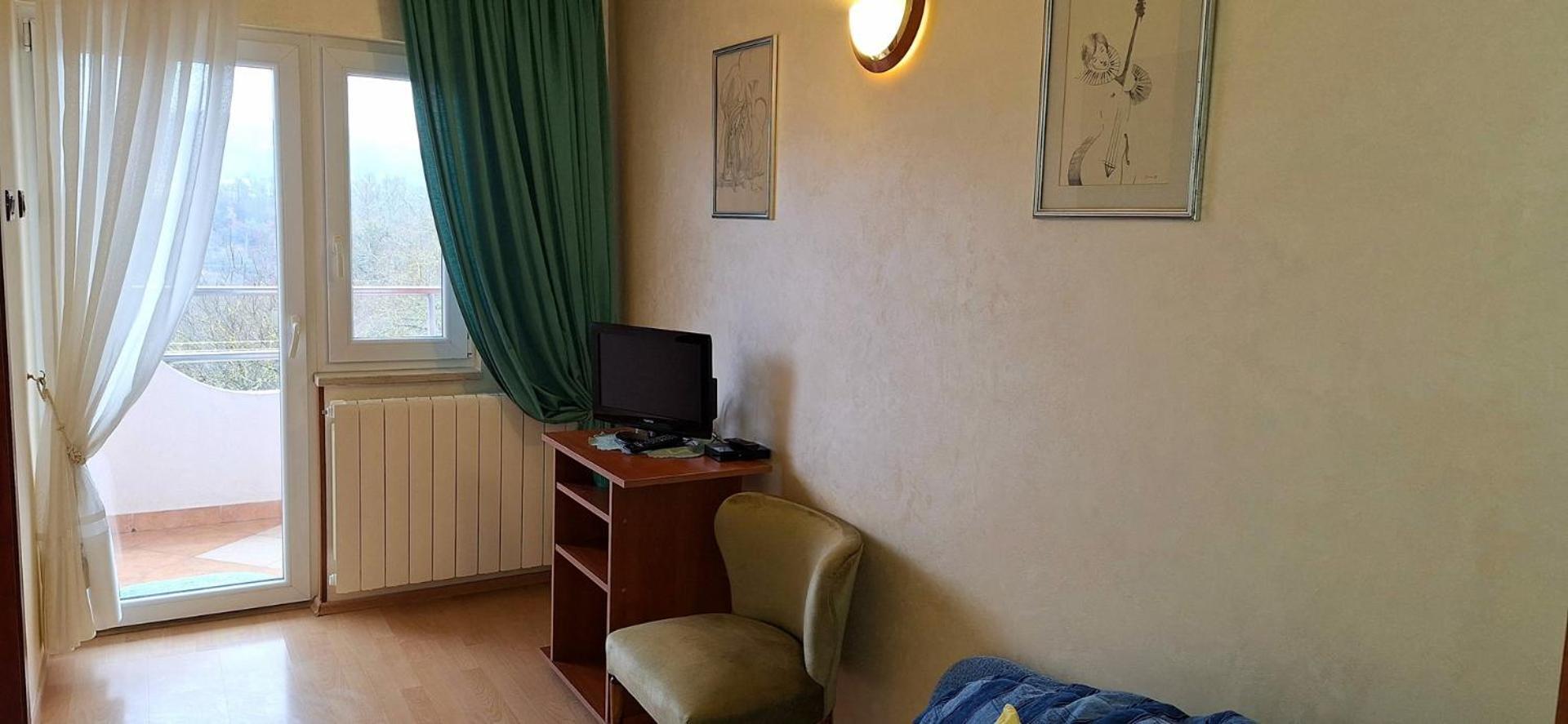 Apartments And Rooms Laura Пазин Экстерьер фото